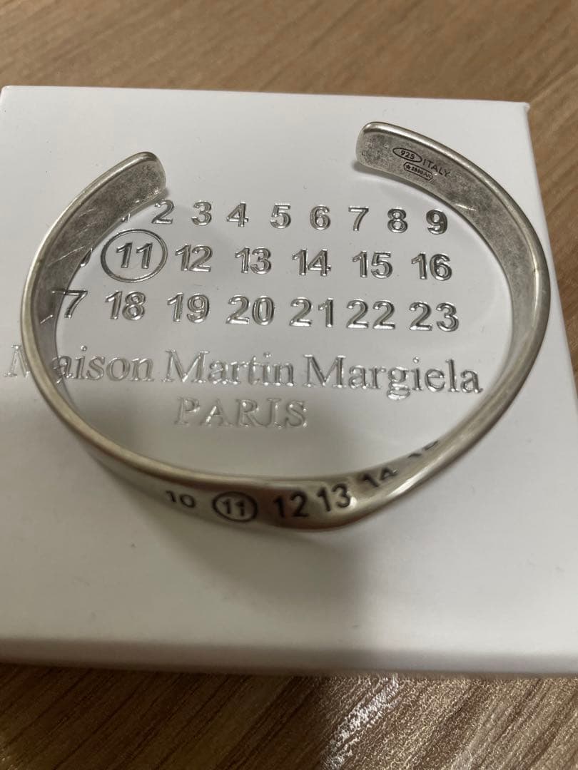 Maison Martin Margiela ツイスト　シルバーバングル