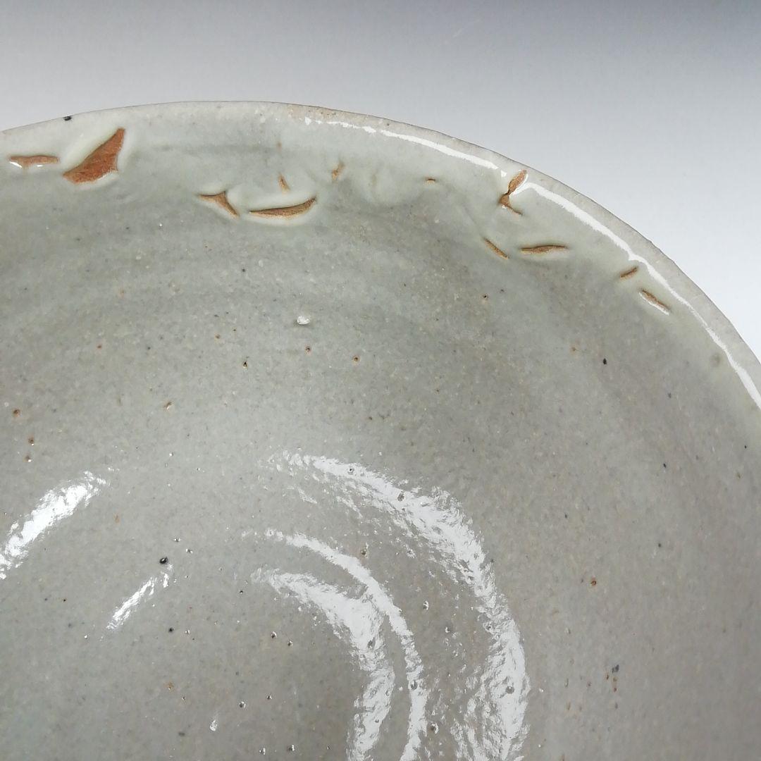 Ｗ１４２　茶碗　『肥前黒牟田焼』『鉄絵草花文』『丸田正美 造』　共箱　茶道具