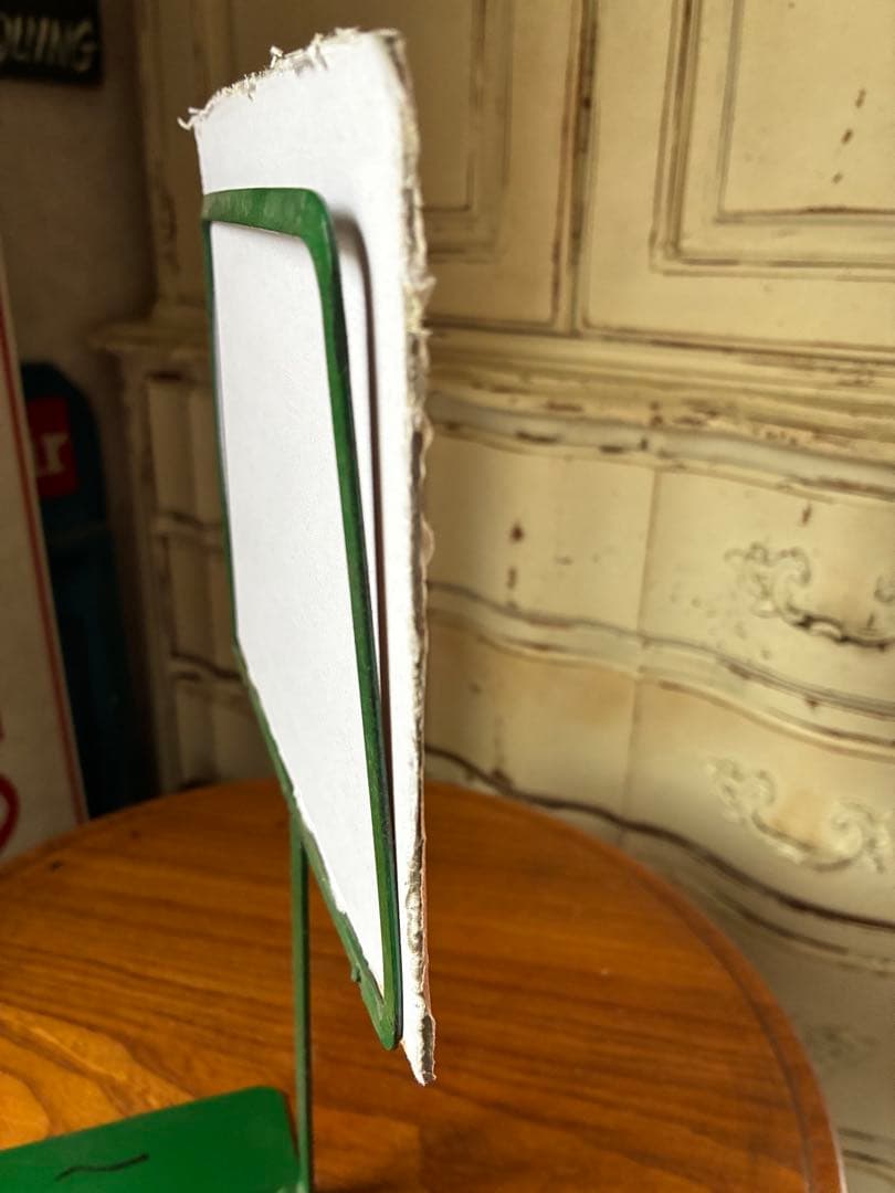 フランス　アンティーク　メタル　ディスプレイ　フォト　ポップ　スタンド　写真立て