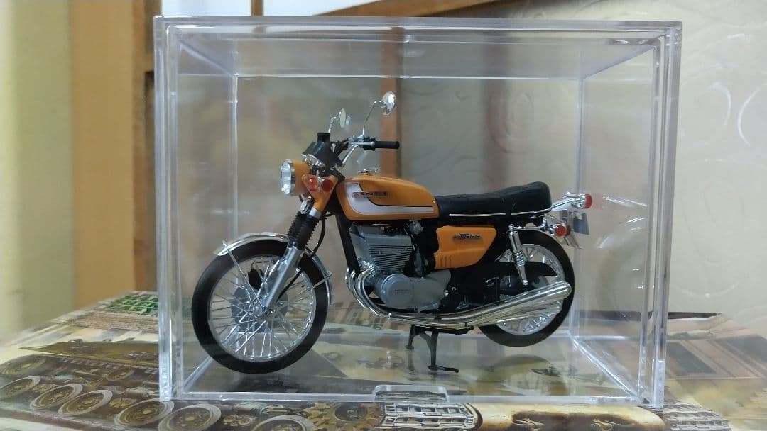 バイクプラモデル1/12 プラモデルのみの販売。製作専用