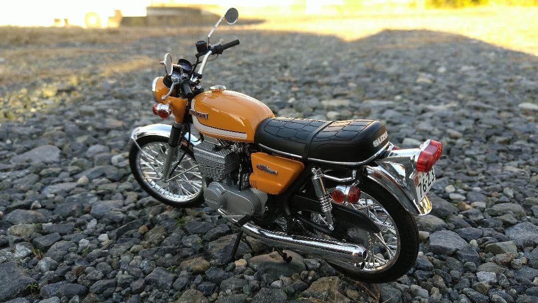 バイクプラモデル1/12 プラモデルのみの販売。製作専用