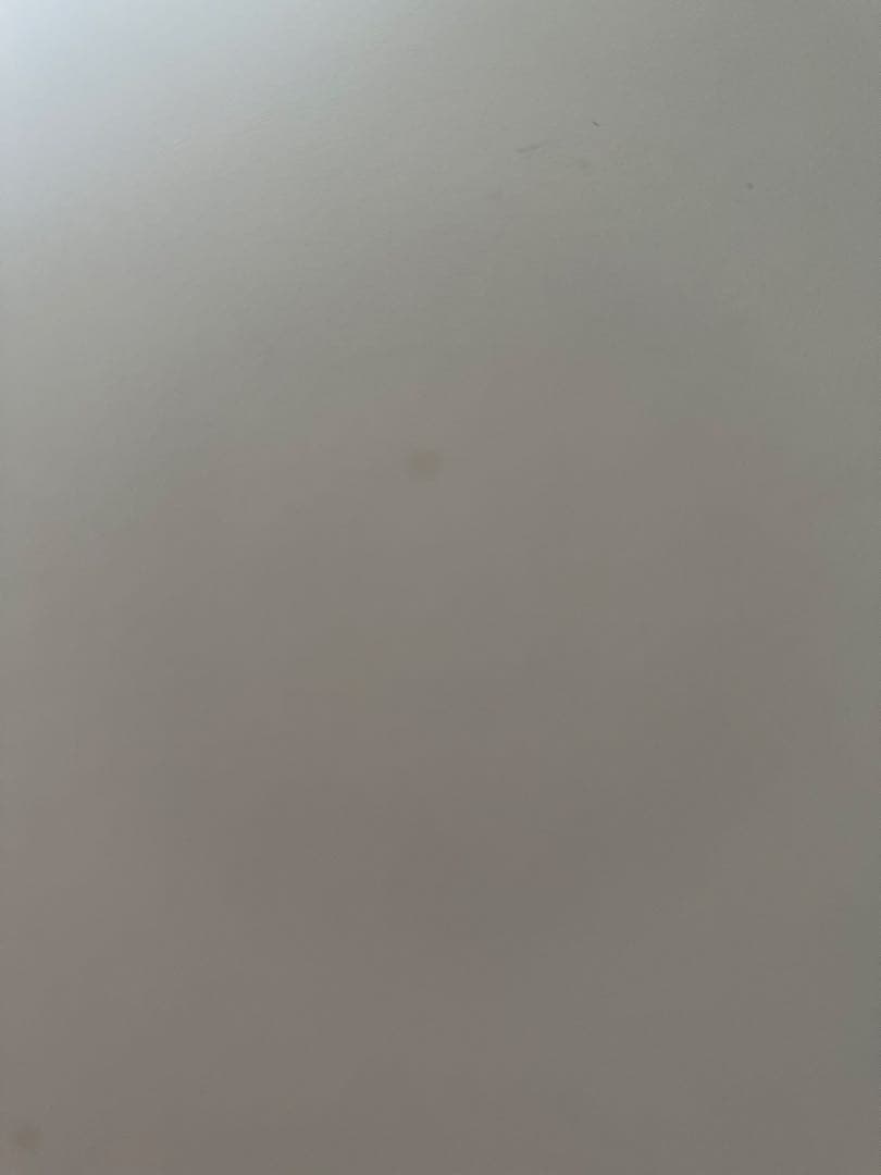 円形ホワイトダイニングテーブル、カフェテーブル　美品