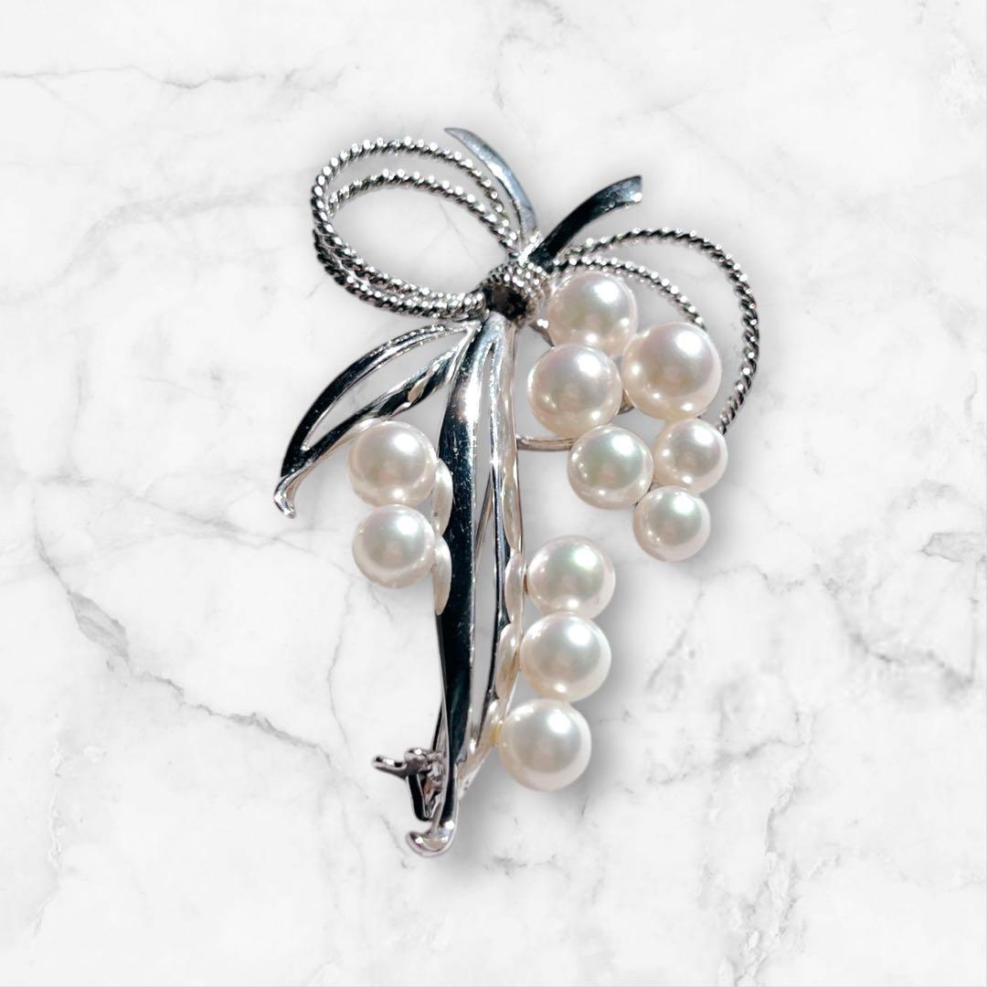 【美品★ケース付】MIKIMOTO パールブローチ リボン シルバー あこや真珠