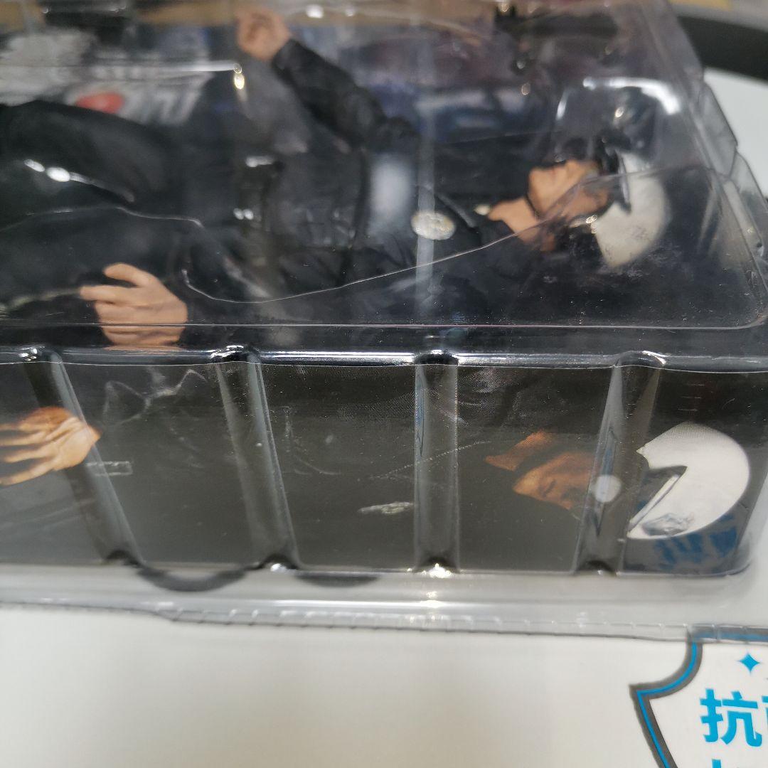 新品　ターミネーター2　T1000フィギュア　 モーターサイクルコップ　ネカ