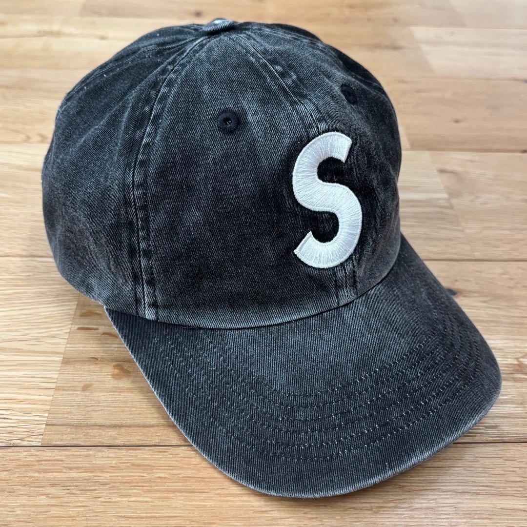 Supreme Pigment Print S Logo 6-Panel 黒
