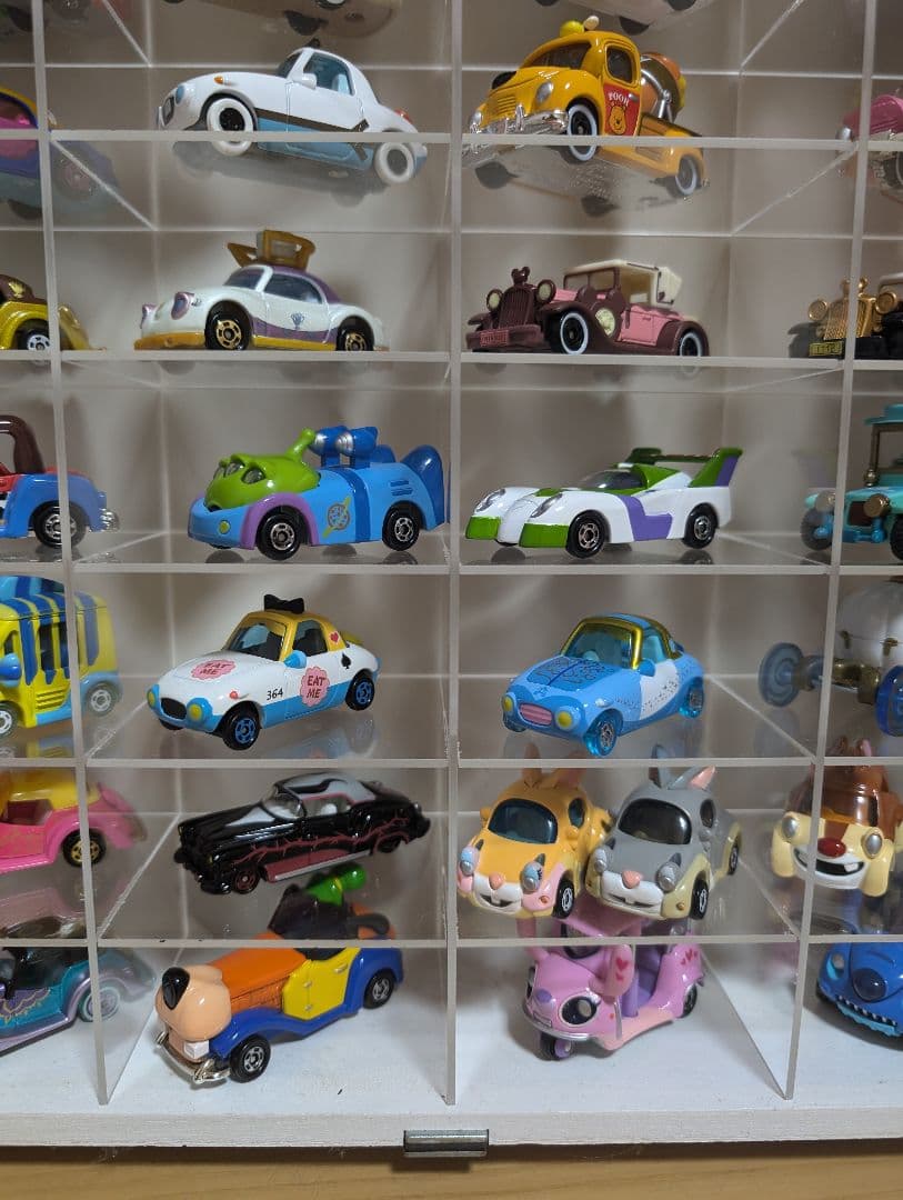 ミニカー トミカ　ディズニー　TDR 52台セット 収納ケース付き