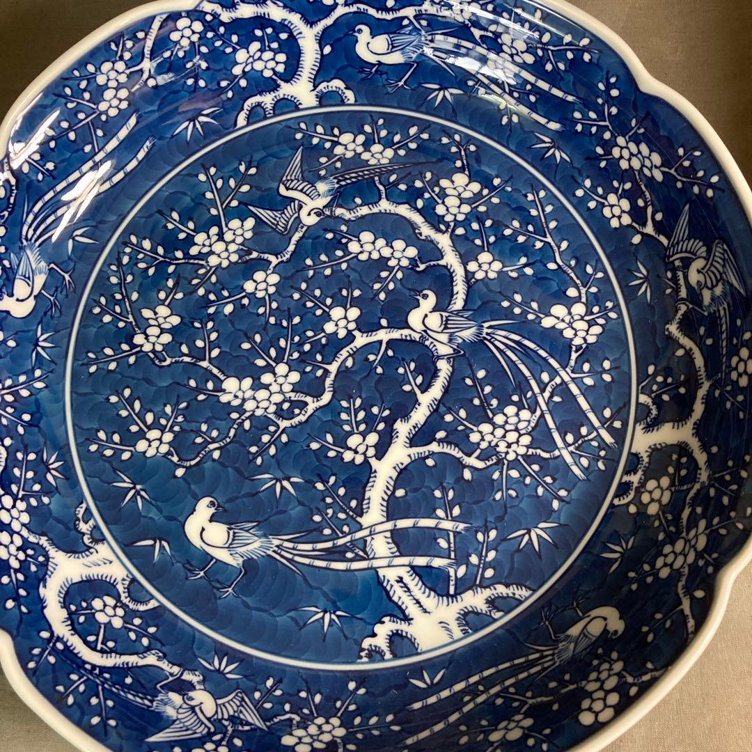 【源右衛門】古伊万里の伝統　日本の名窯　舘林源右衛門作　祥瑞手梅鳥図　花形大皿