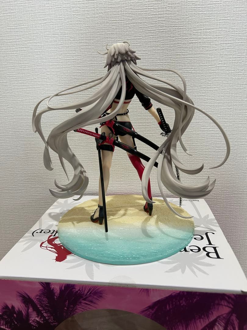 FGO バーサーカー ジャンヌ・ダルク オルタ　フィギュア　開封品