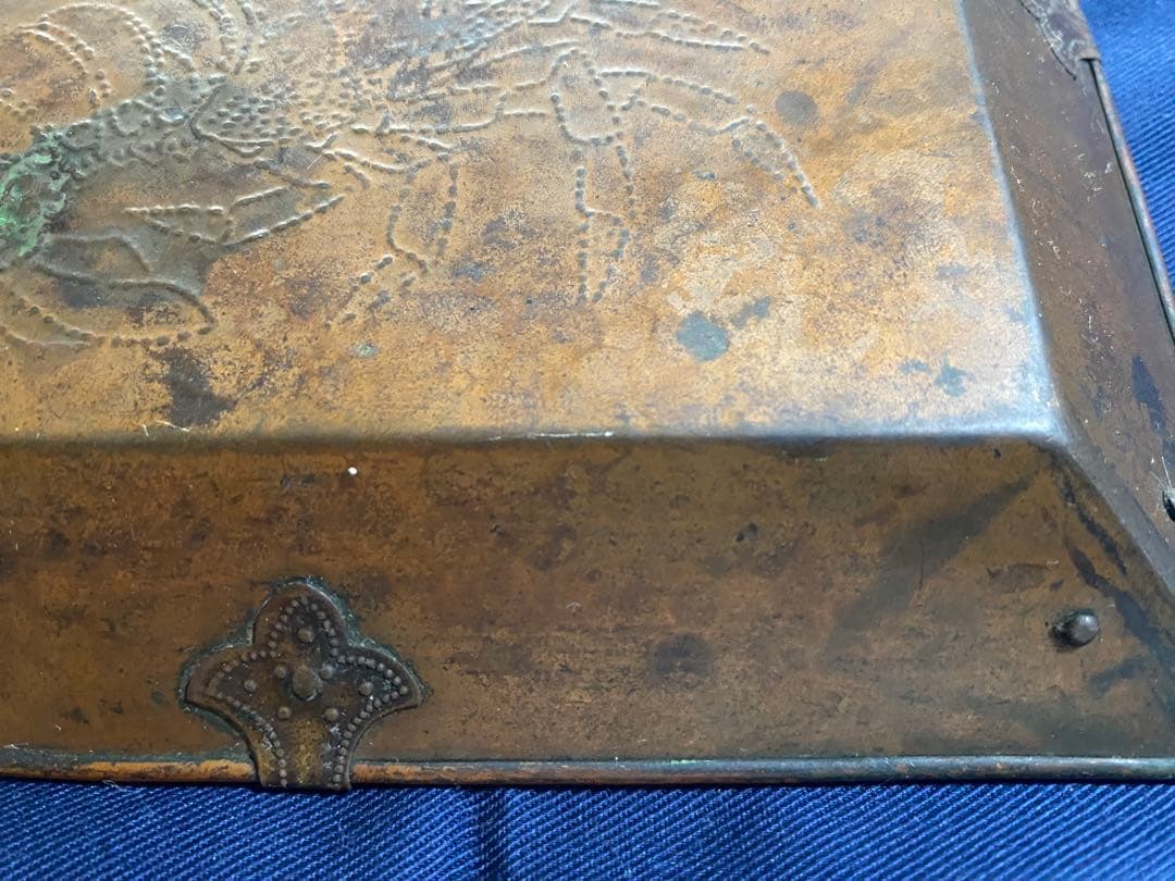 銅蟲　青霞堂造　海老菓子器　銅製品