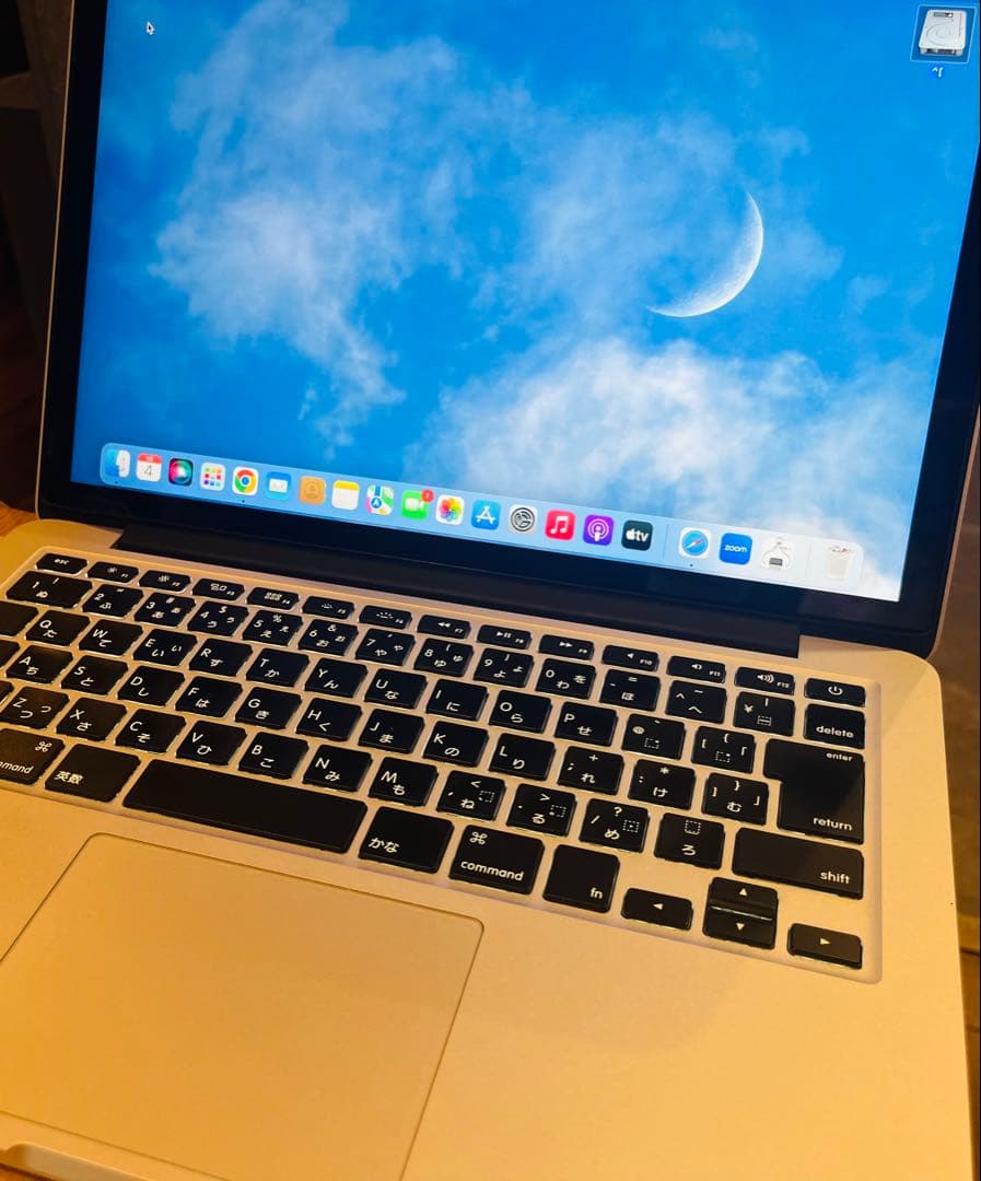 MacBook Pro 2015 8GB Retina｜箱・純正充電器｜動作良好