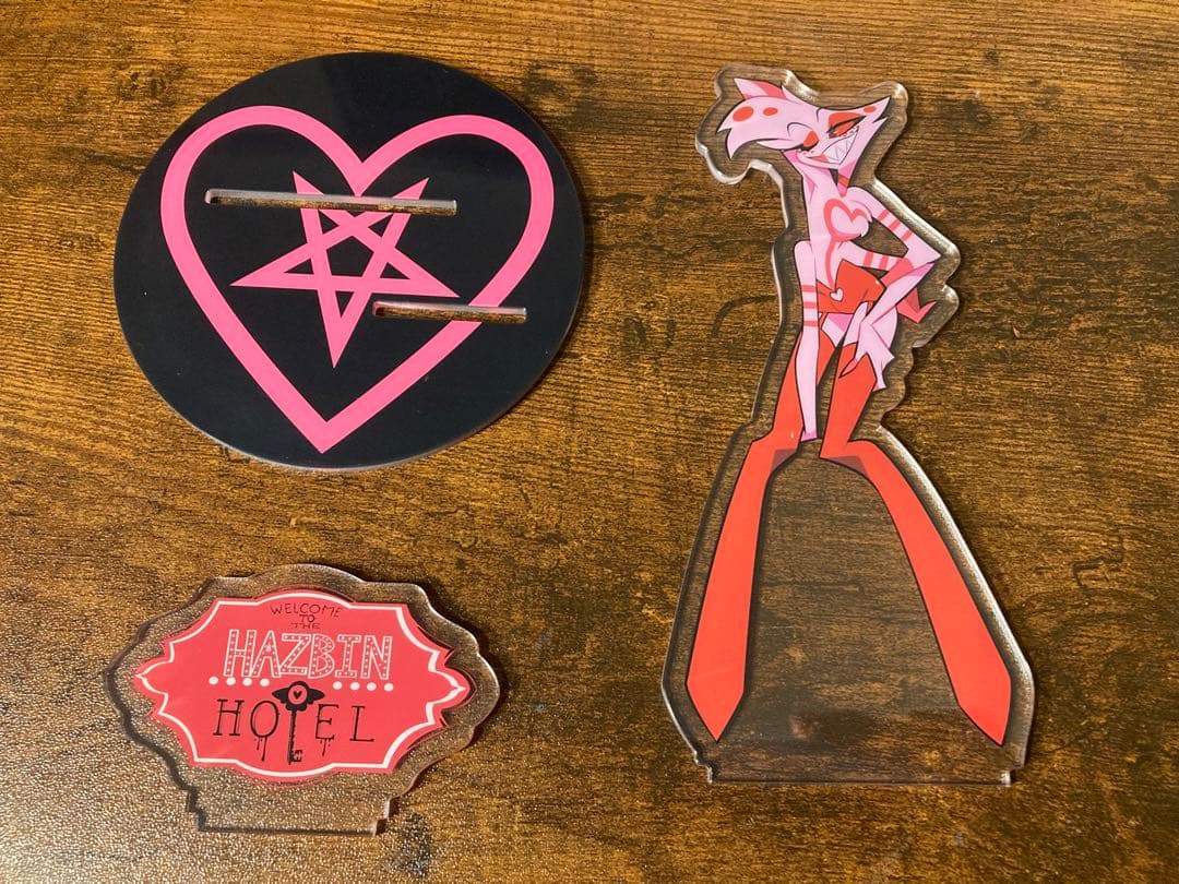 ☆*☆様 ハズビンホテルAngeldust エンジェルダストアクリルスタンド　バ