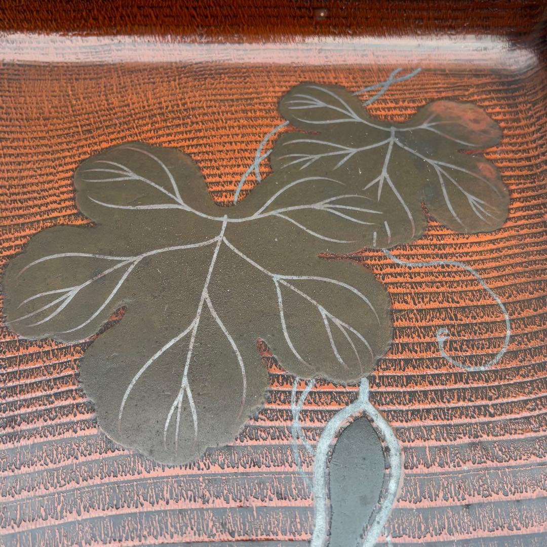 超高級、おもてなしにいかがですか？高台なお盆　漆器　脚付盆