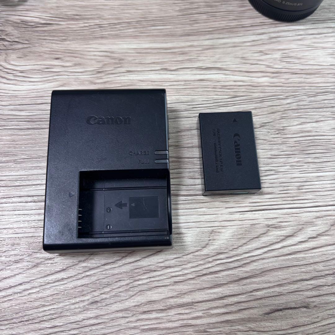 Canon EOSM3 ダブルレンズキット