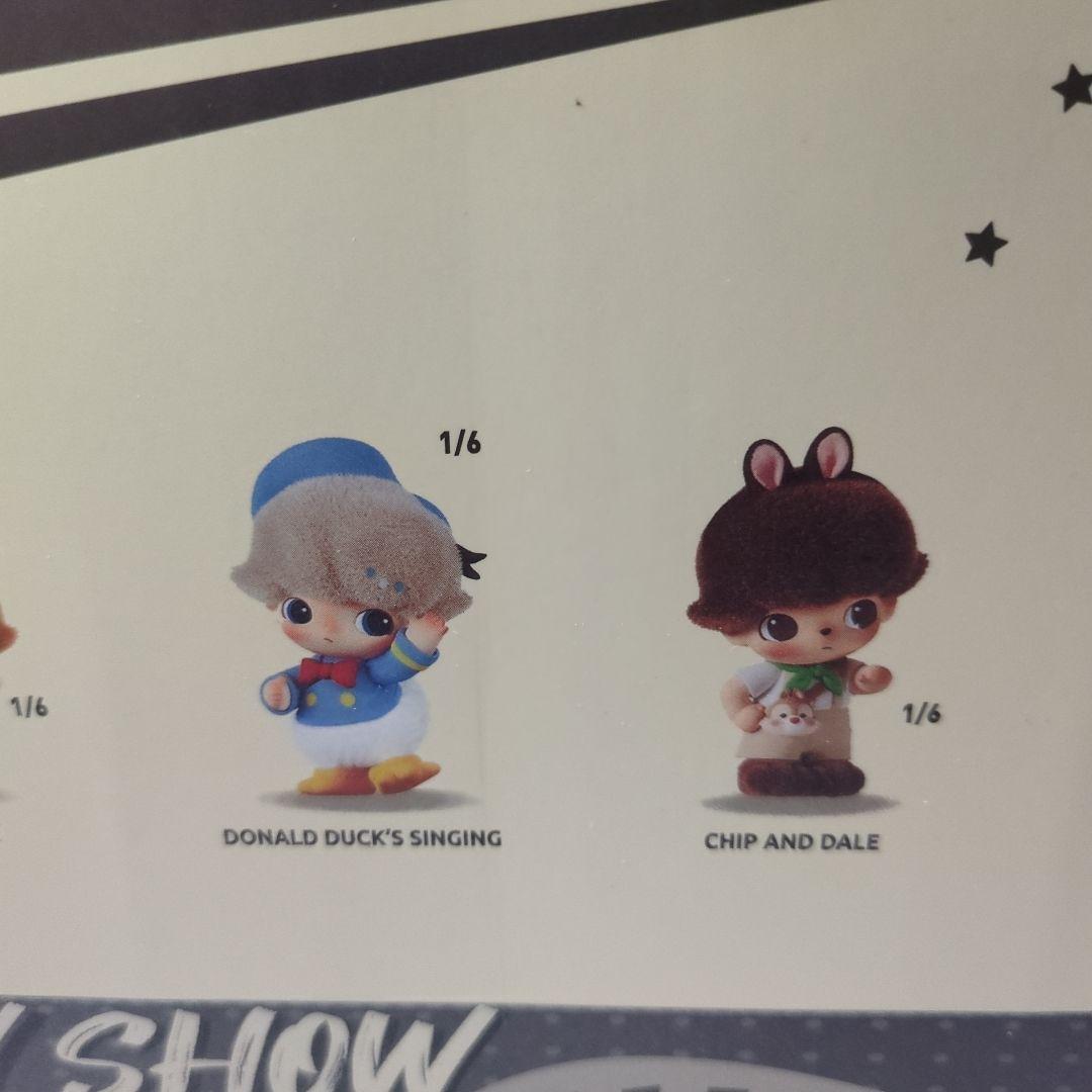 DIMOO WORLD ミニーのバルーン ぬいぐるみキーチェーン