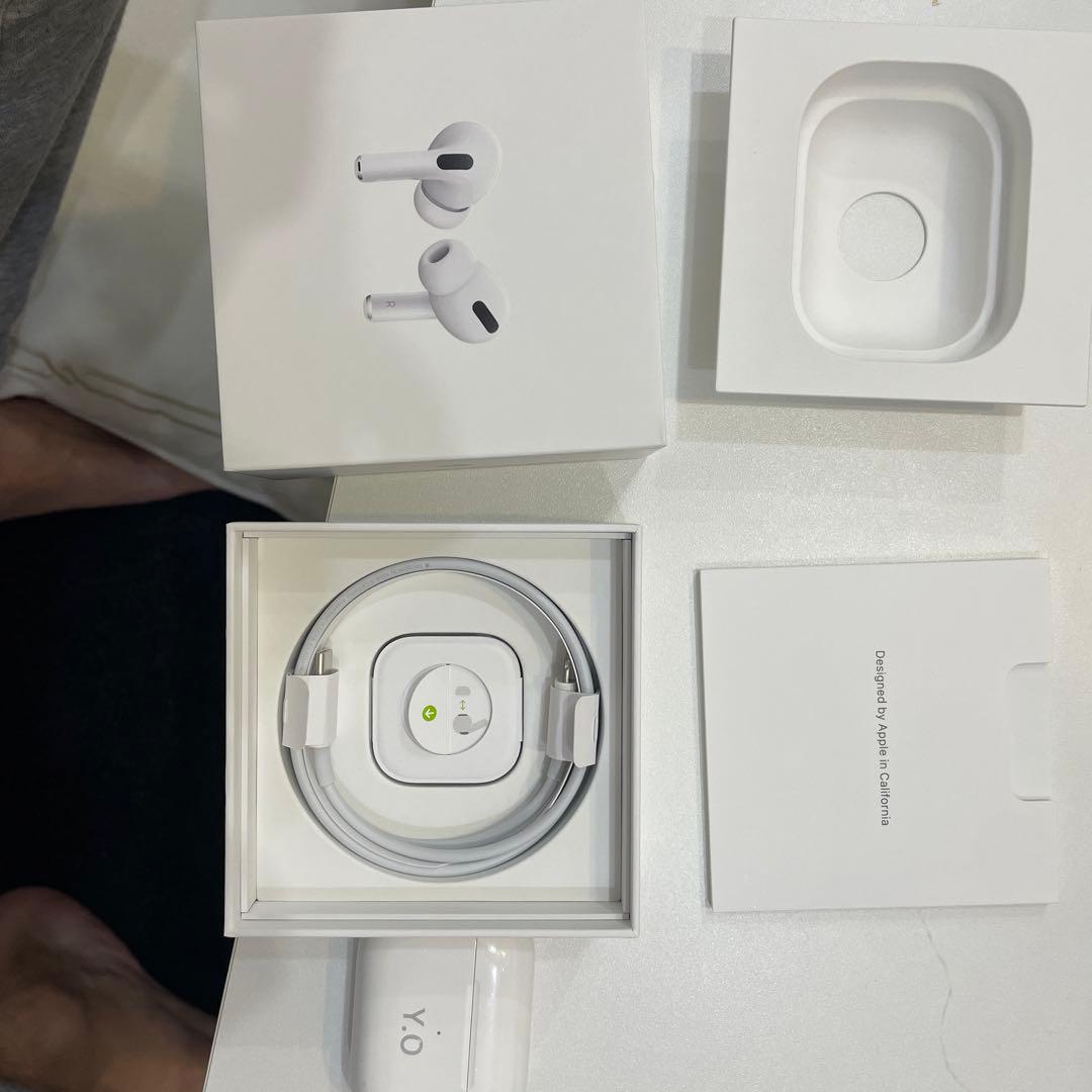 ヘッドホン Apple AirPods Pro