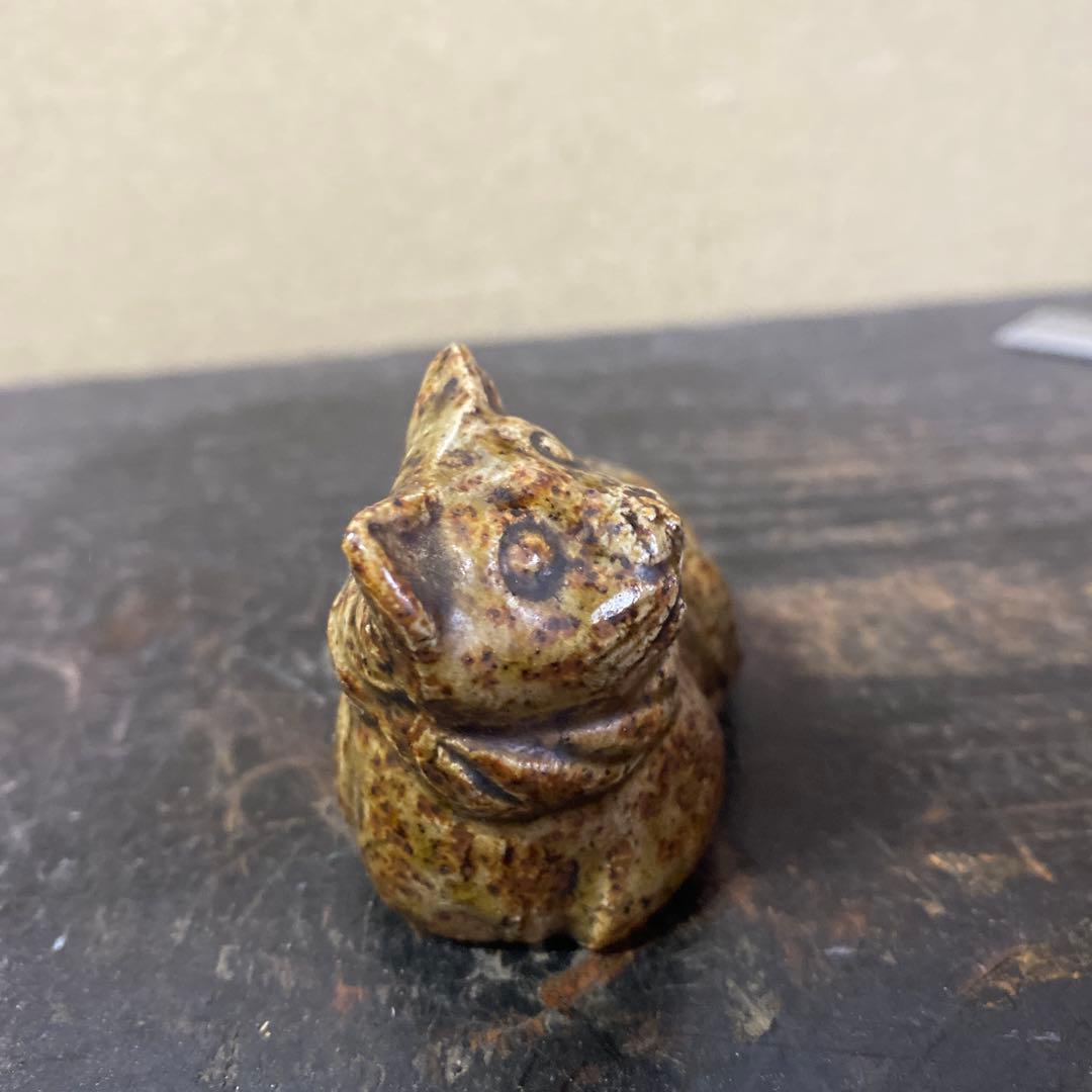 ネコ形 陶器 装飾品