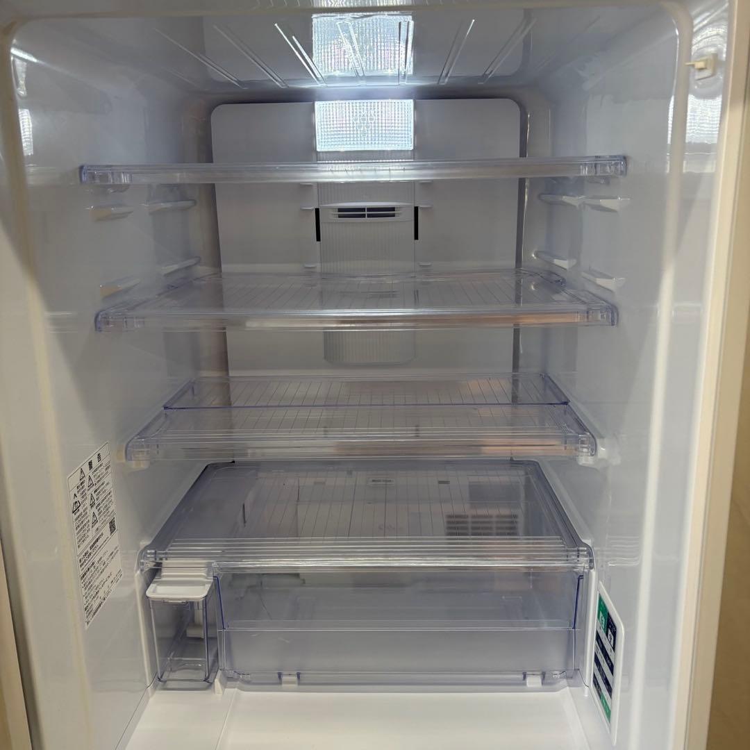 31　SHARP　冷蔵庫　大型　300-400ℓ　両開き　設置無料　綺麗　安い‼️