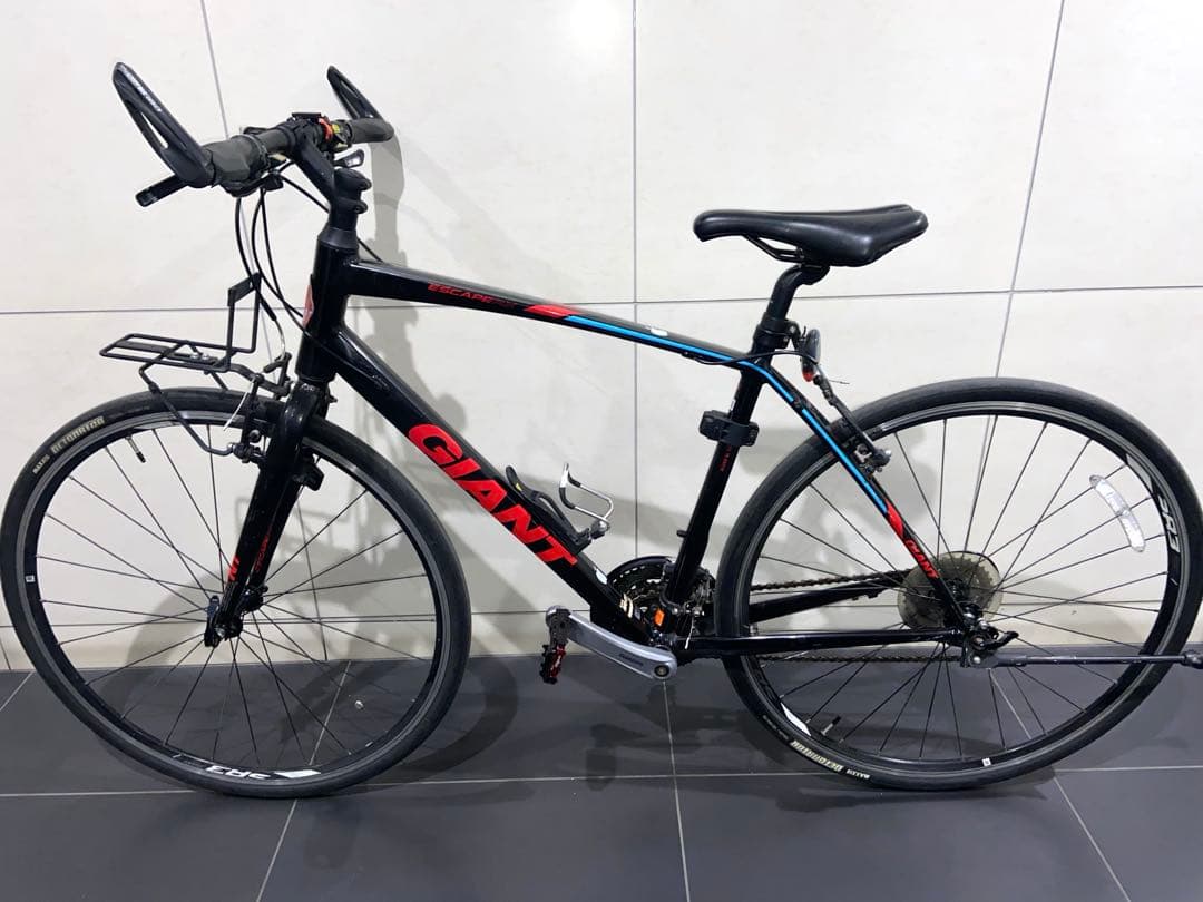 GIANT ESCAPE RX3 クロスバイク　ジャイアント　エスケープ　自転車