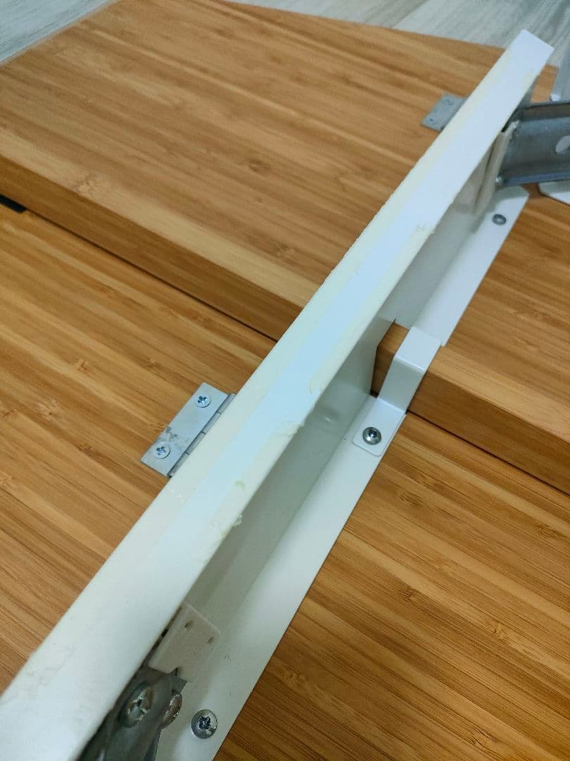 IKEA　ドリップリーフテーブル　伸長式　引き取りは8000円