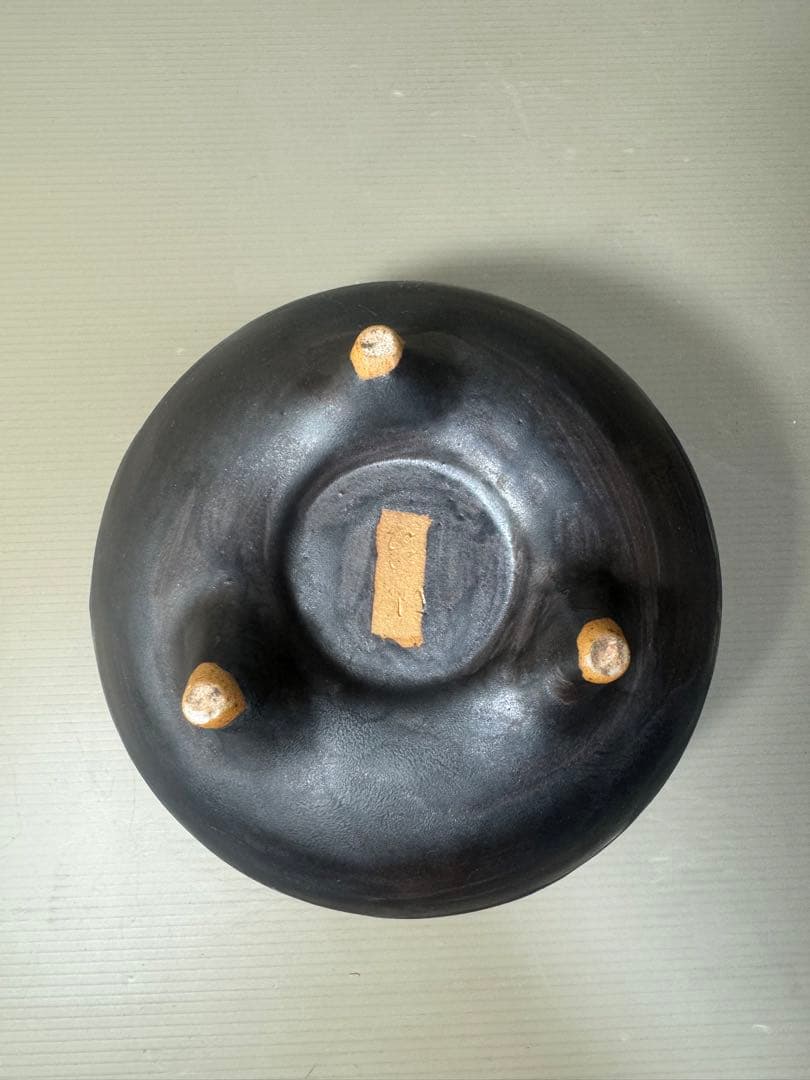 2205 有田焼　正右衛門窯　岩崎正作　天目釉掛け　獅子　香炉　未使用