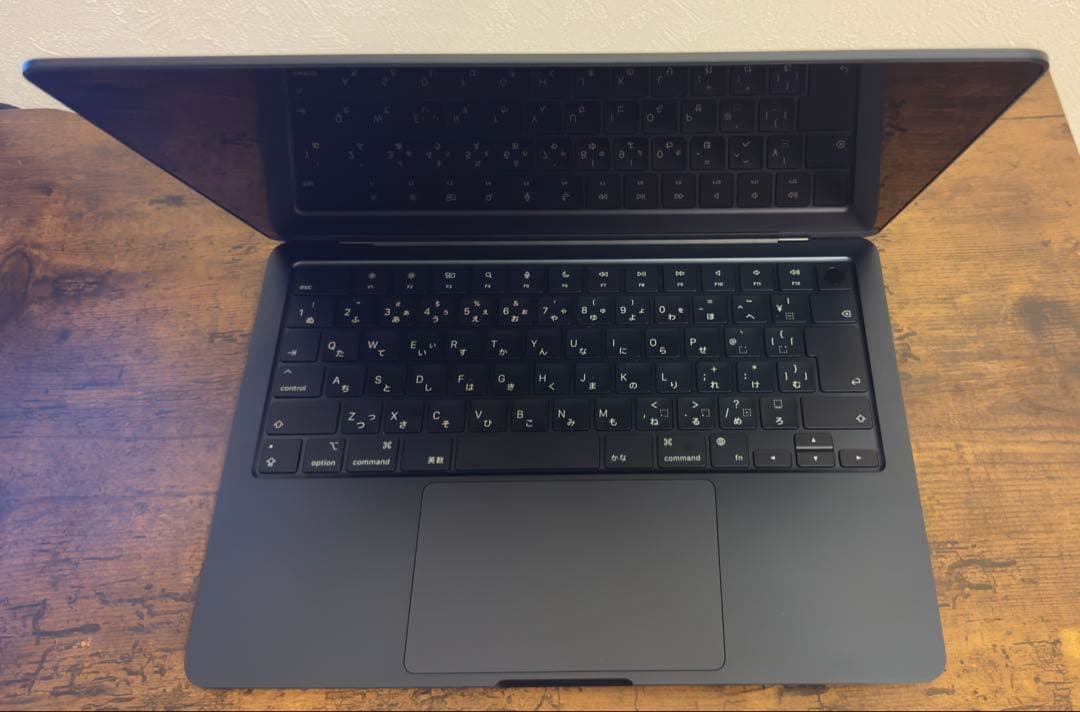 MacBook Air M2｜8GBメモリ｜256GB SSD｜ミッドナイト