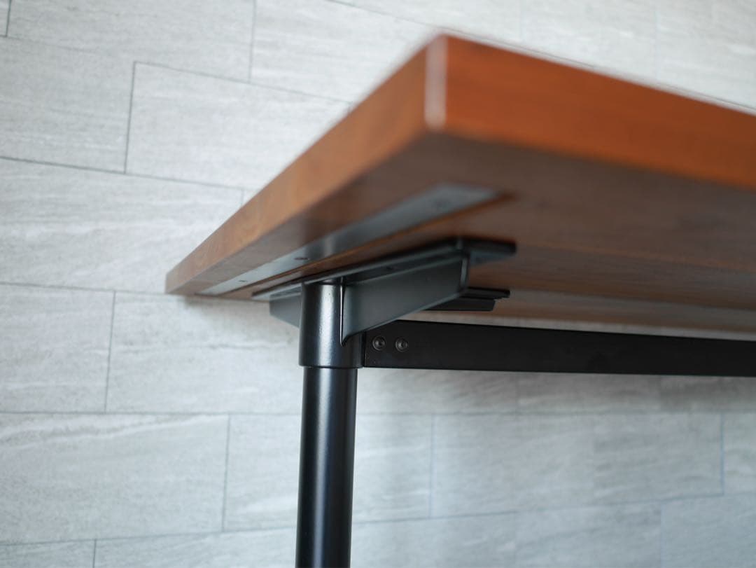 さっくー　【送料込み】グリニッチダイニングテーブルウォルナット1200