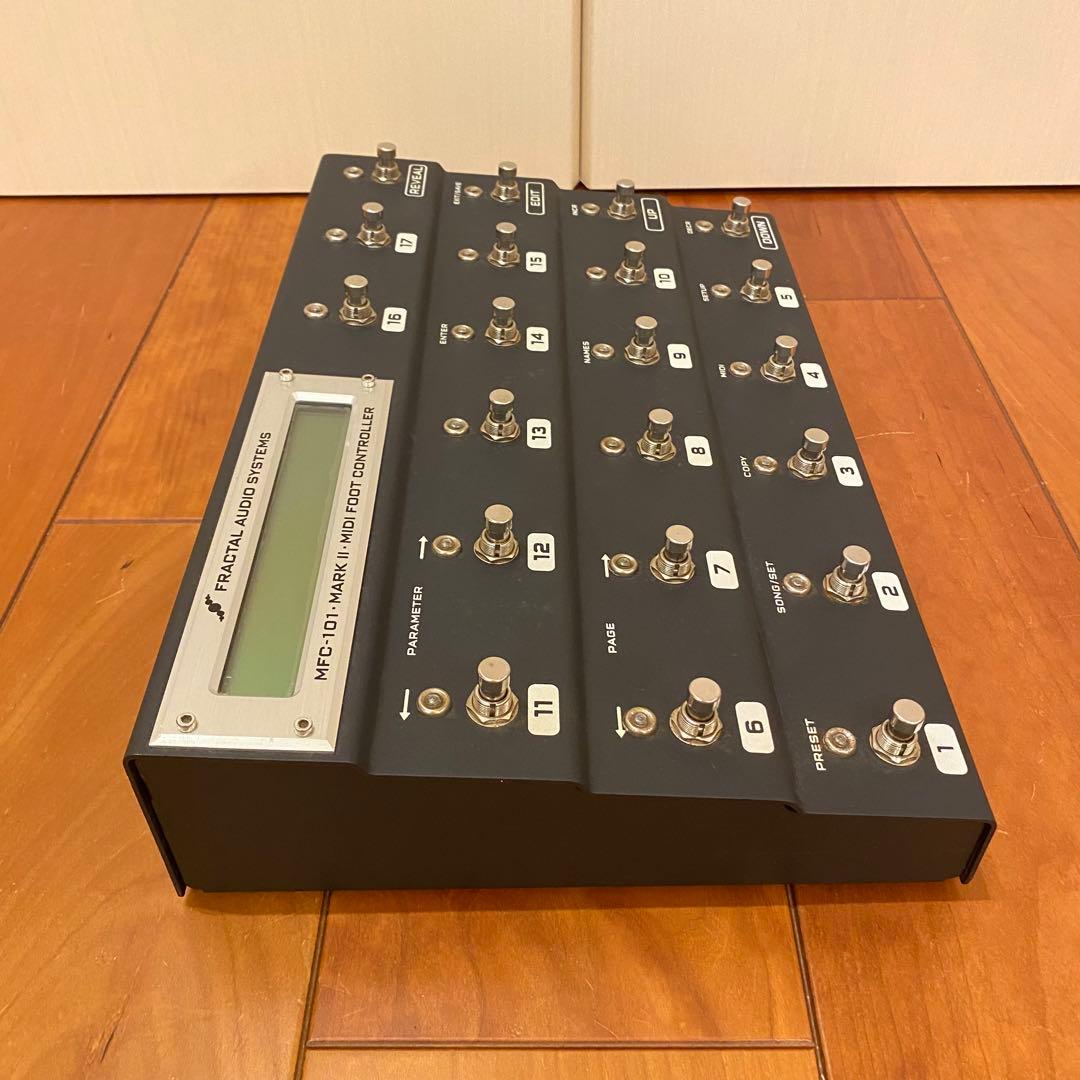 FRACTAL AUDIO Axe-Fx ULTRA フットコントローラーセット