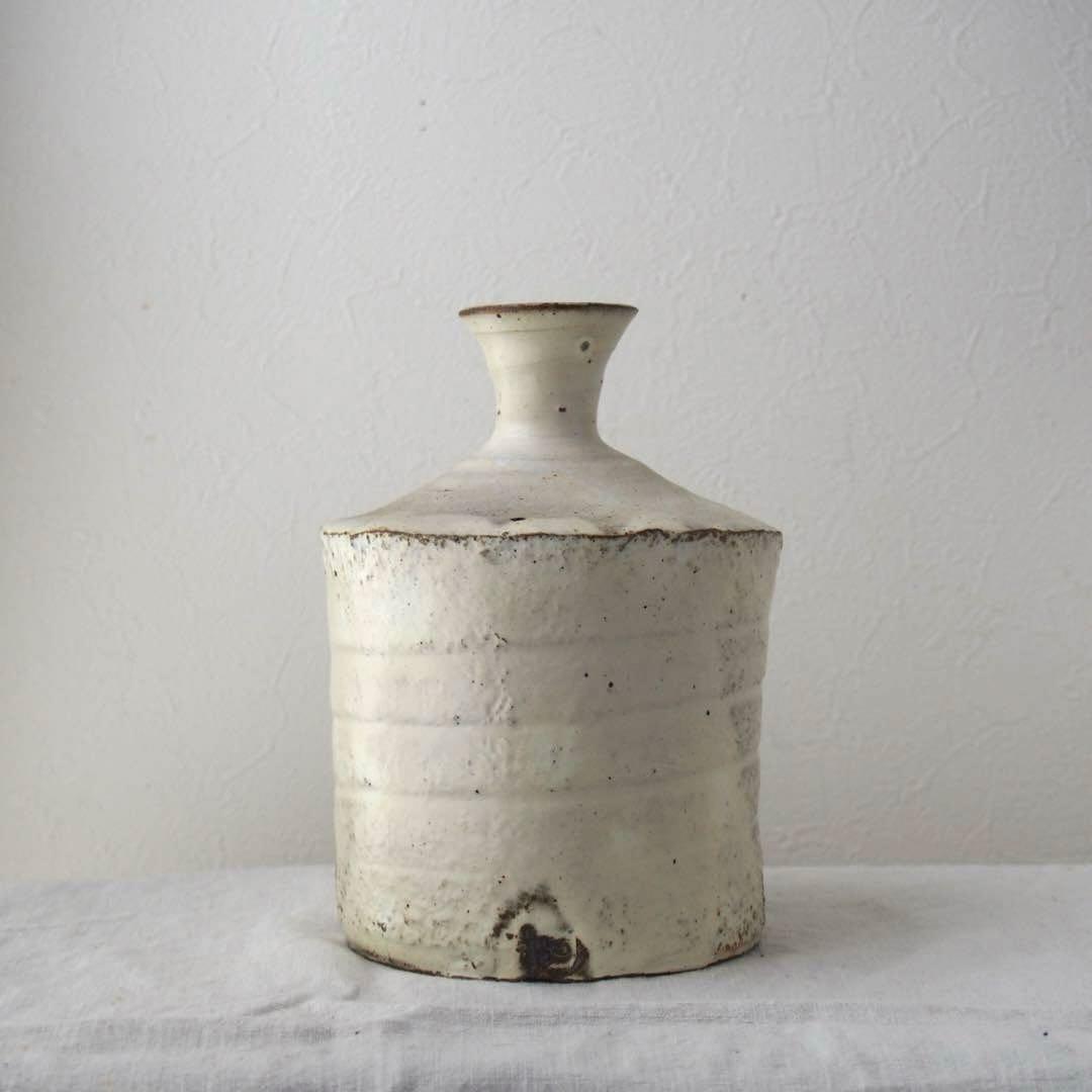 【花岡隆】 粉引 花瓶 花入れ 美品 一点物