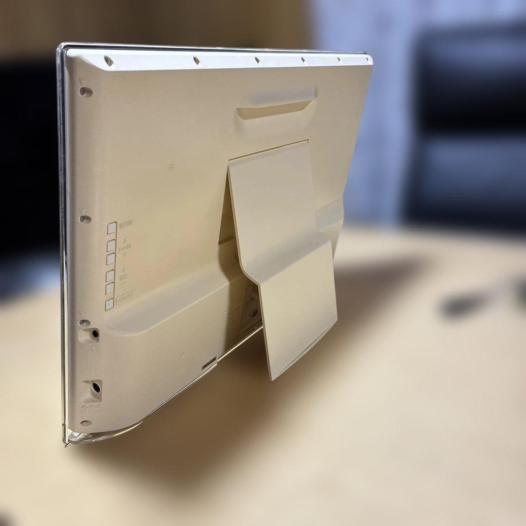 19型 液晶テレビ UN-19F5D チューナー UN-E5S パナソニック