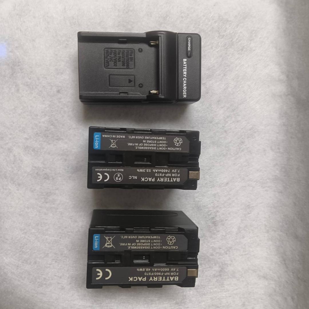 【最終値下】SONY HVR-Z7J ビデオカメラ本体+HVR-MRC1