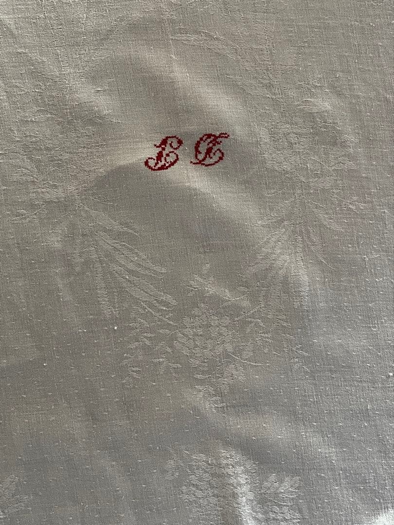 ◆フランスアンティーク｜大判リネン赤イニシャル刺繍テーブルマルチクロスダマスク織