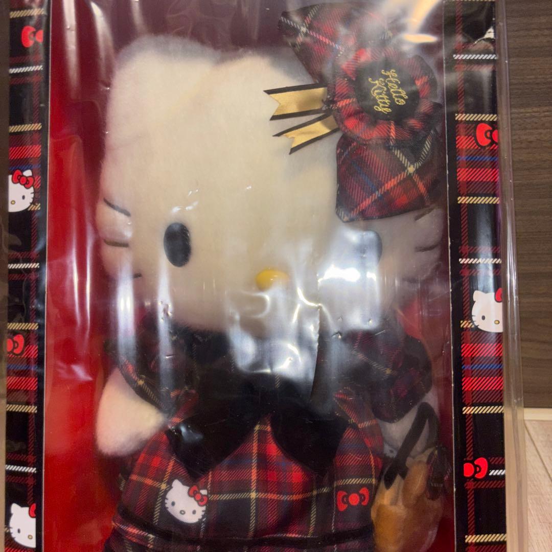 世界1800体限定【新品未開封品】ハローキティ バースディドール 2018