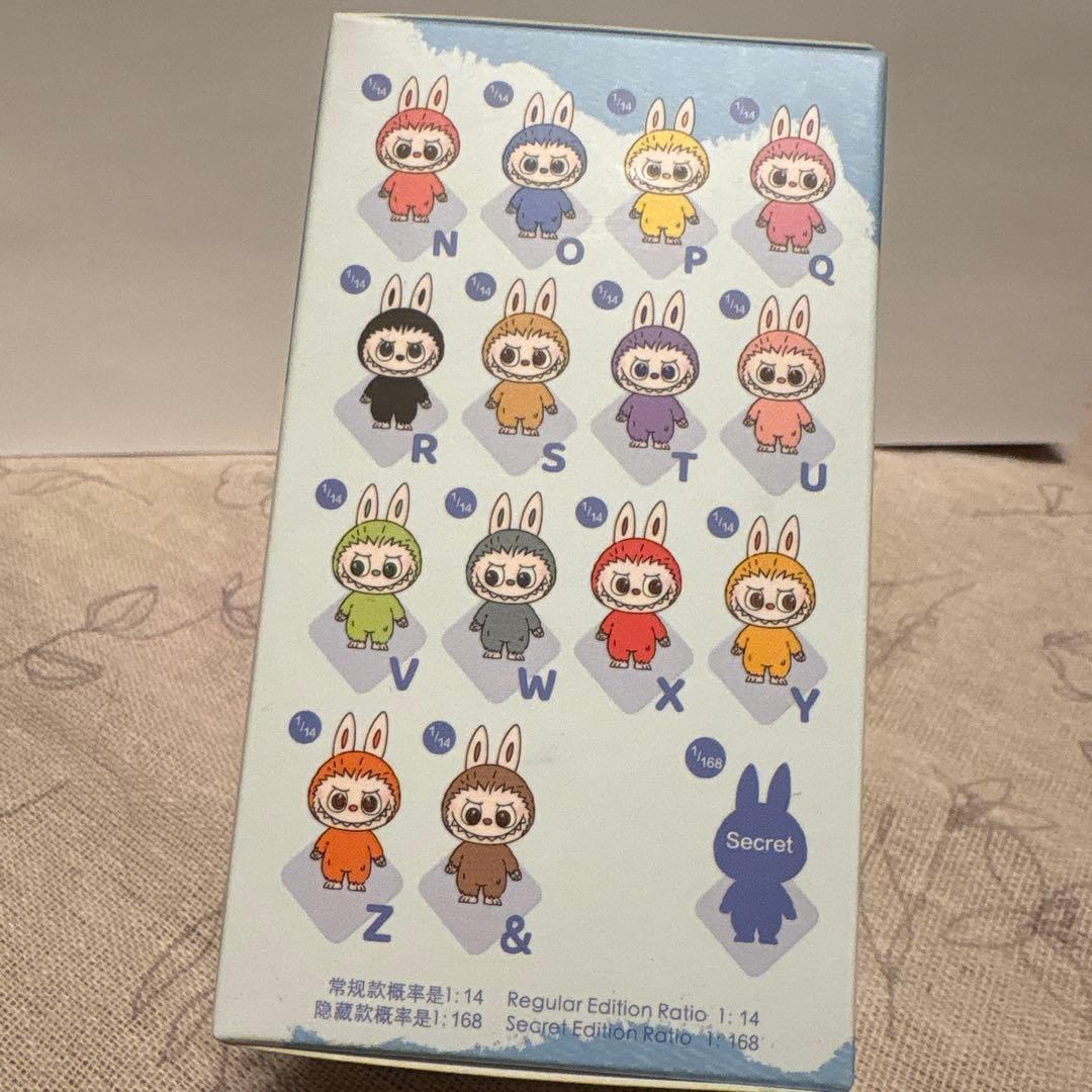 値下げ★新品　未開封　ラブブ シークレット キーホルダー