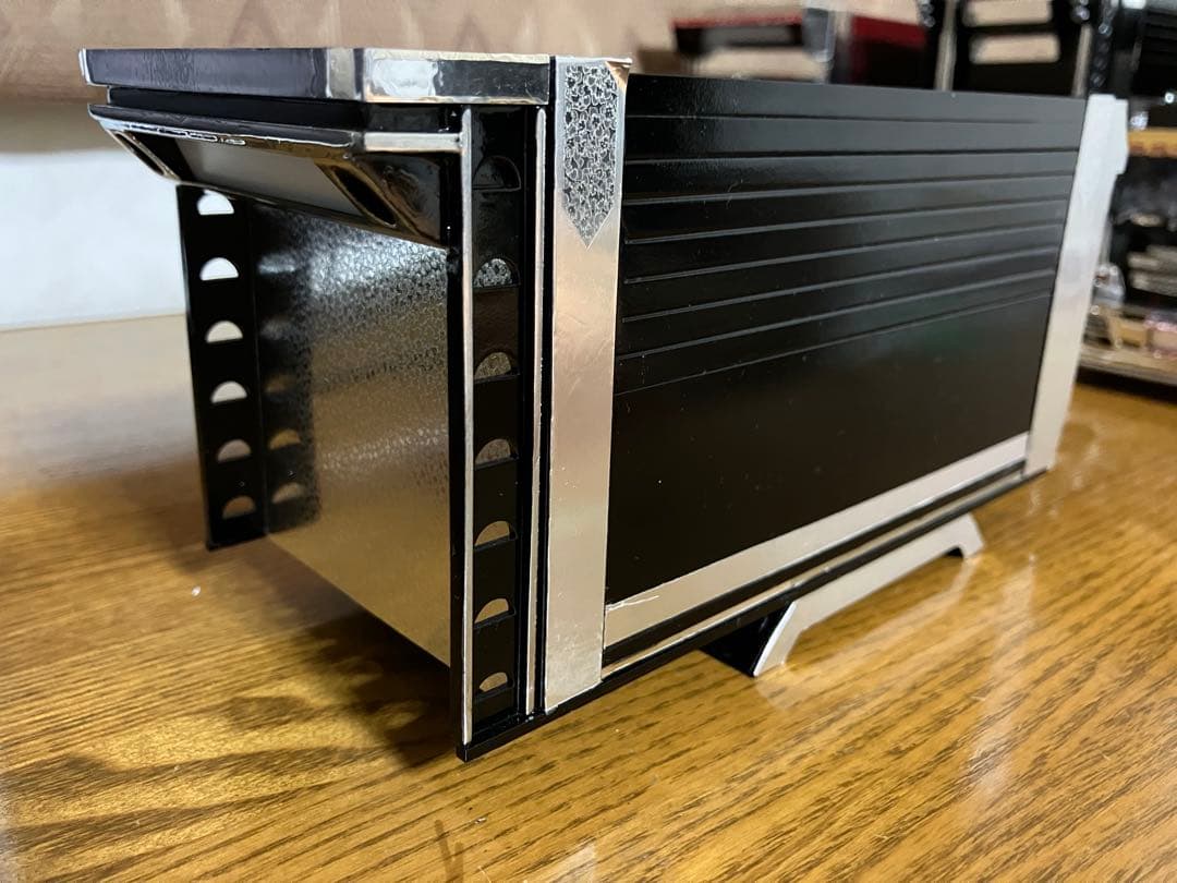 デコトラ、黒色のデカ箱出品、1／32大型ダンプ用