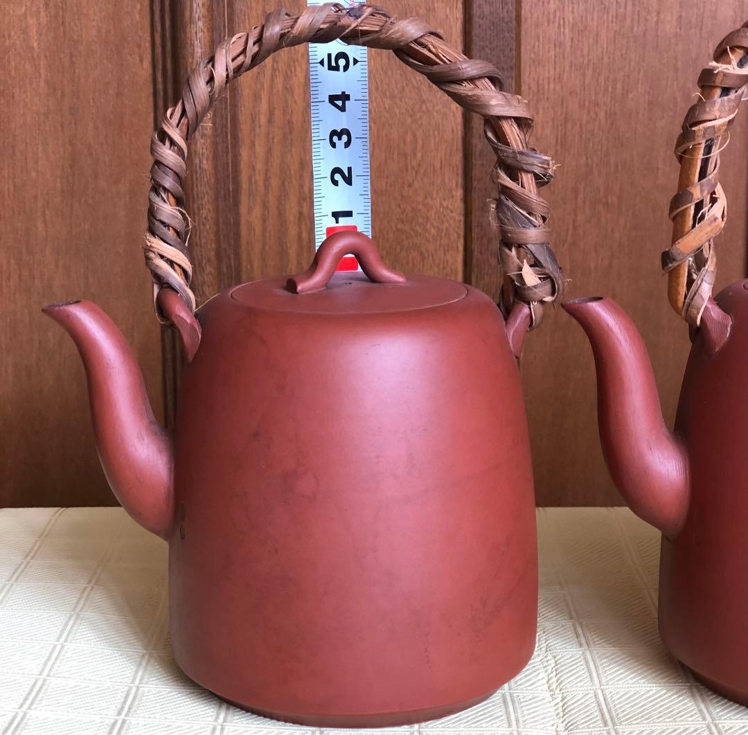 初代常山作　常滑焼土瓶壱対　朱泥　瓶　骨董品　年代物　古物　名工　在名印有