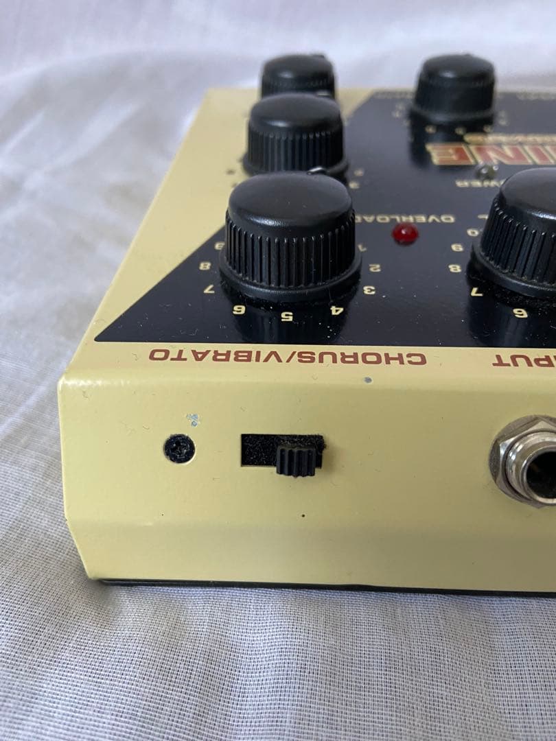 ギター BEHRINGER VINTAGE TIME MACHINE MODEL VM1