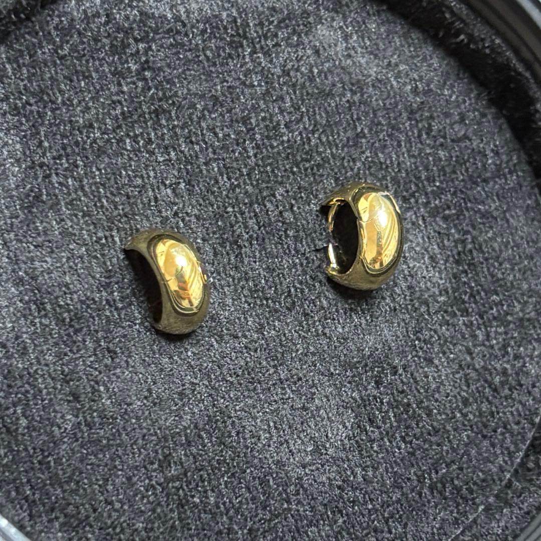 TOM WOOD Ice Huggie フープピアス