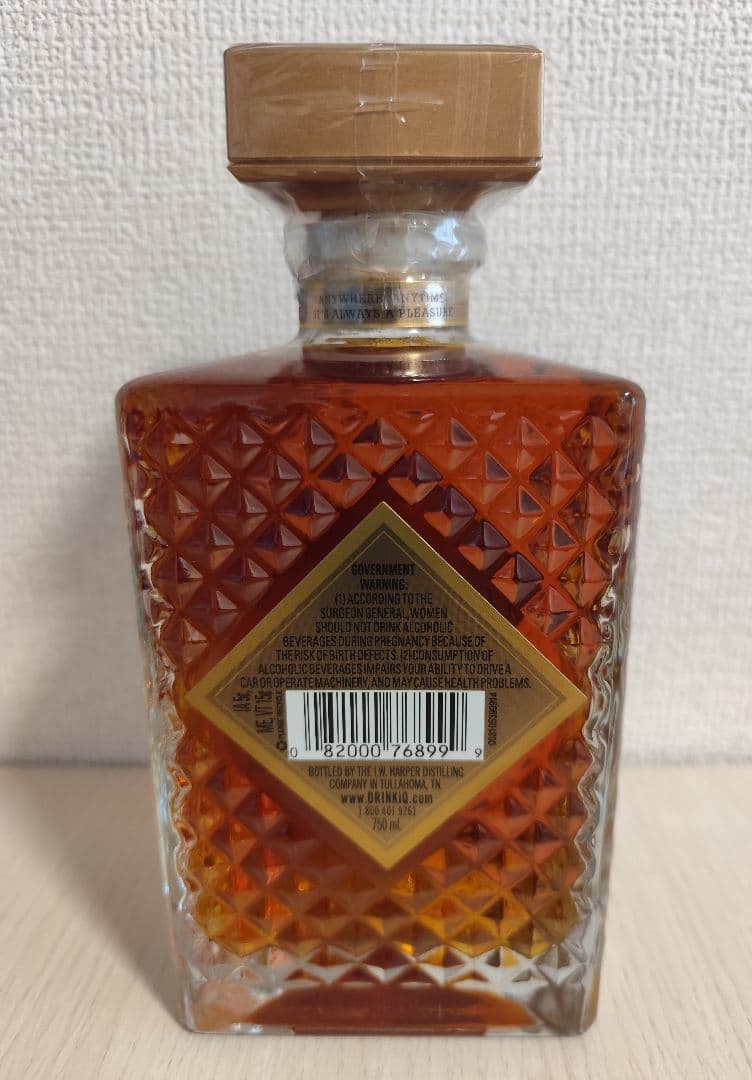 【日本終売品】I.W.ハーパー15年ケンタッキーバーボン（未開封）