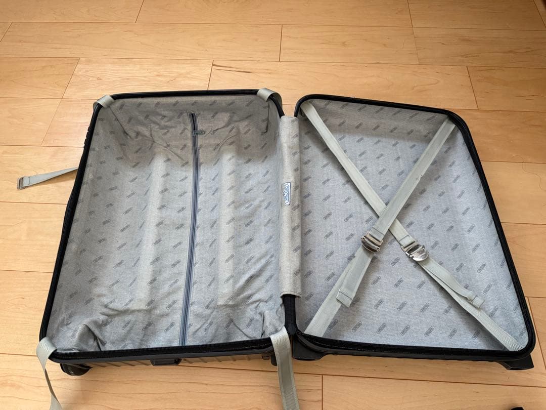 RIMOWA SALSA 33L 2輪