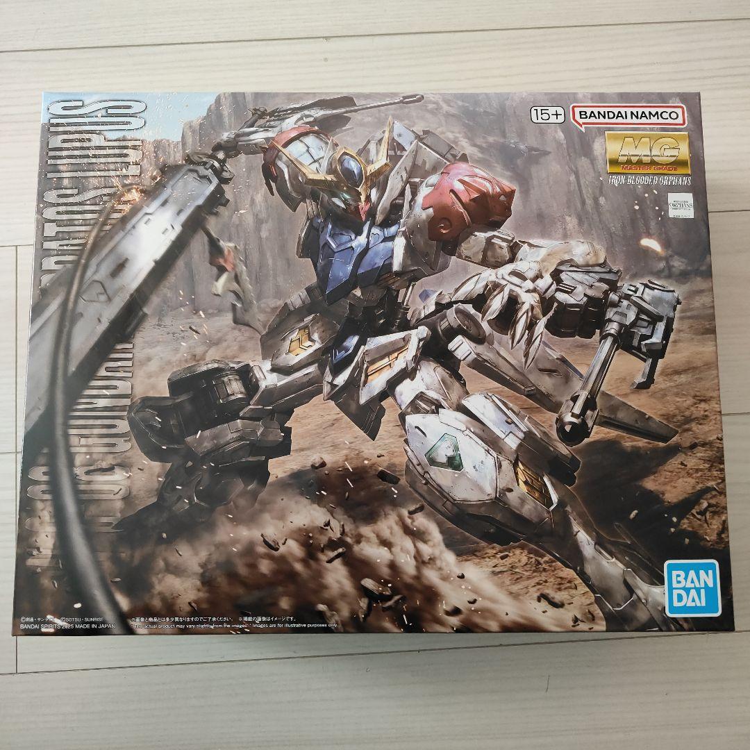 ガンプラ　バンダイ　mg　バルバトスルプス