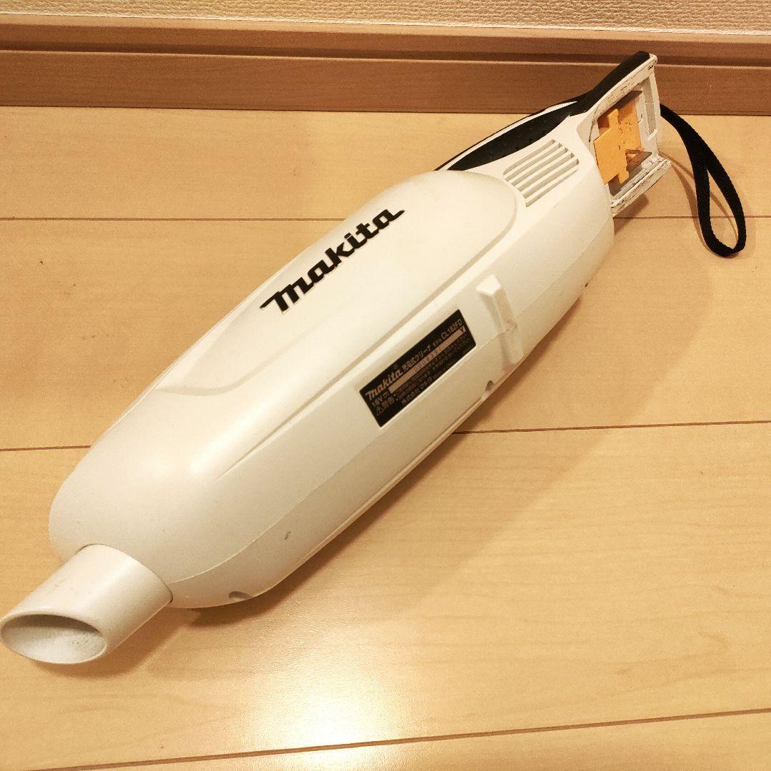 Makita 充電式ハンディクリーナー CL182FD 本体、充電器