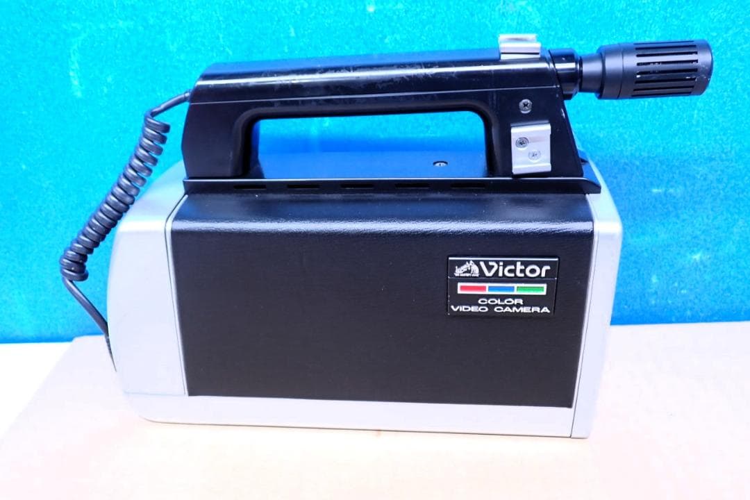 M1267#Victor カラービデオカメラ CV-2004 本体 ケーブル付き