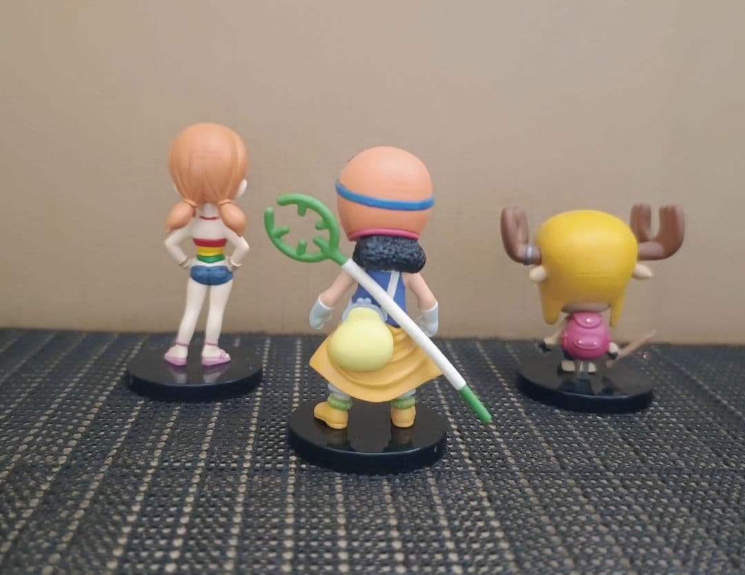 ワーコレ　ストロングワールド　麦わらの一味　冒険服　ワンピース　フィギュア