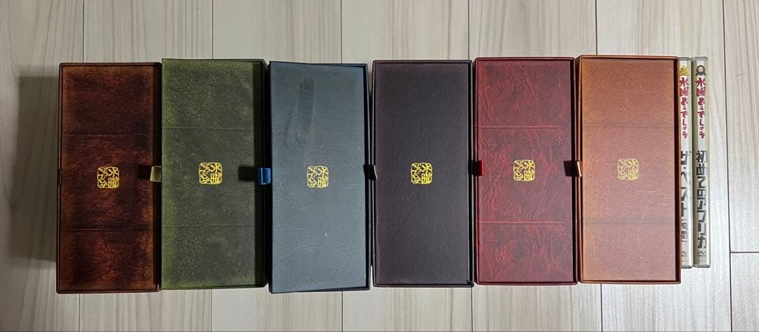 水曜どうでしょうDVD 32本 （BOX vol.1～vol.6 +2本）