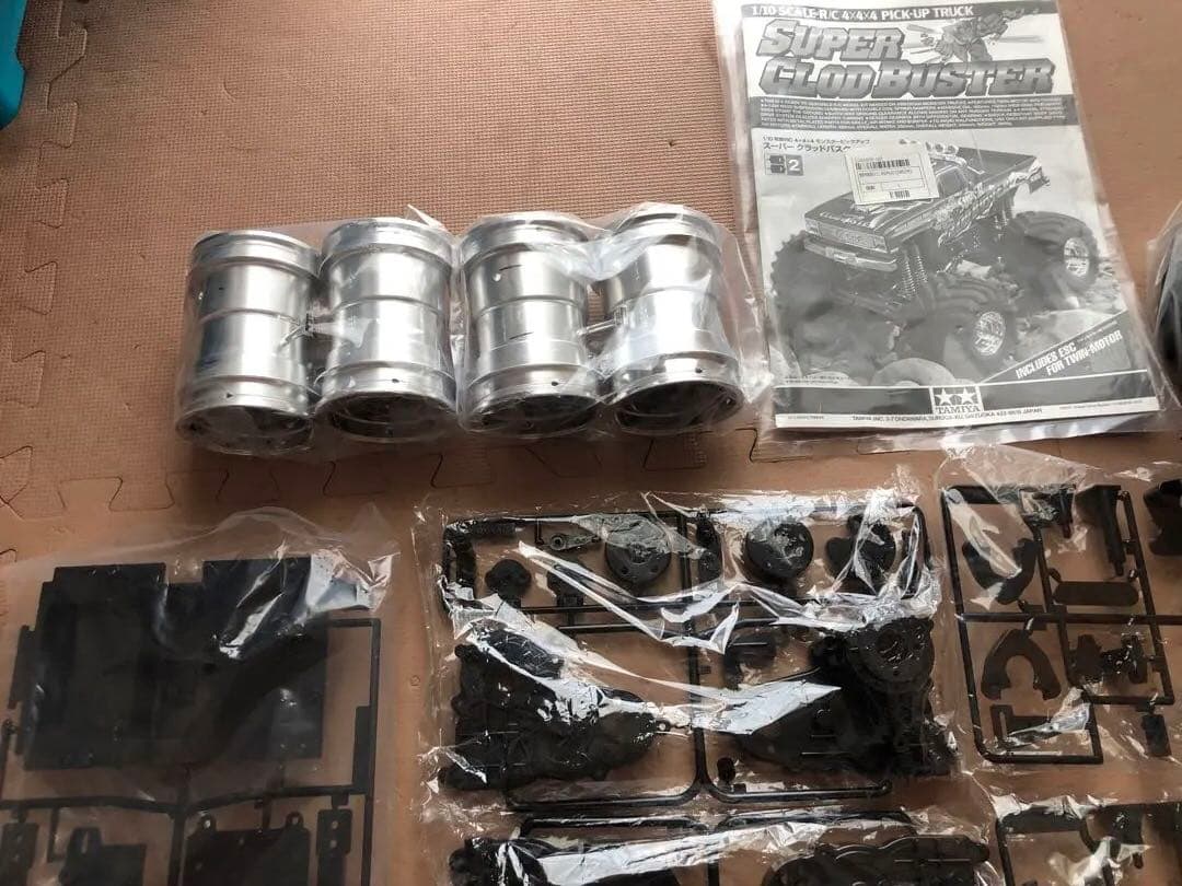 タミヤ　スーパークラッドバスター￼ 初回盤　シボレーグリル付　CHEVROLET