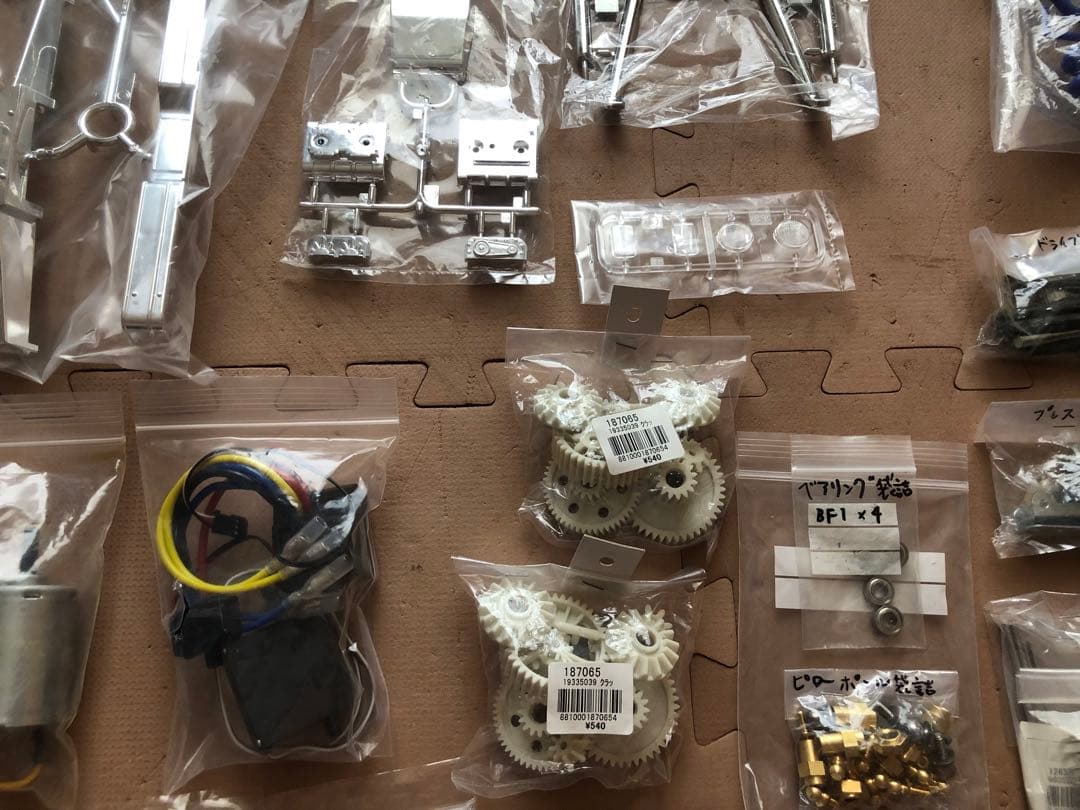 タミヤ　スーパークラッドバスター￼ 初回盤　シボレーグリル付　CHEVROLET