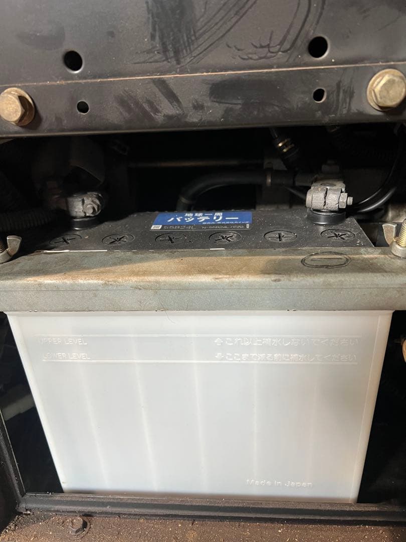 愛知県手渡し希望新ダイDGW310MT 防音型ディーゼルエンジン発電機兼用溶接機