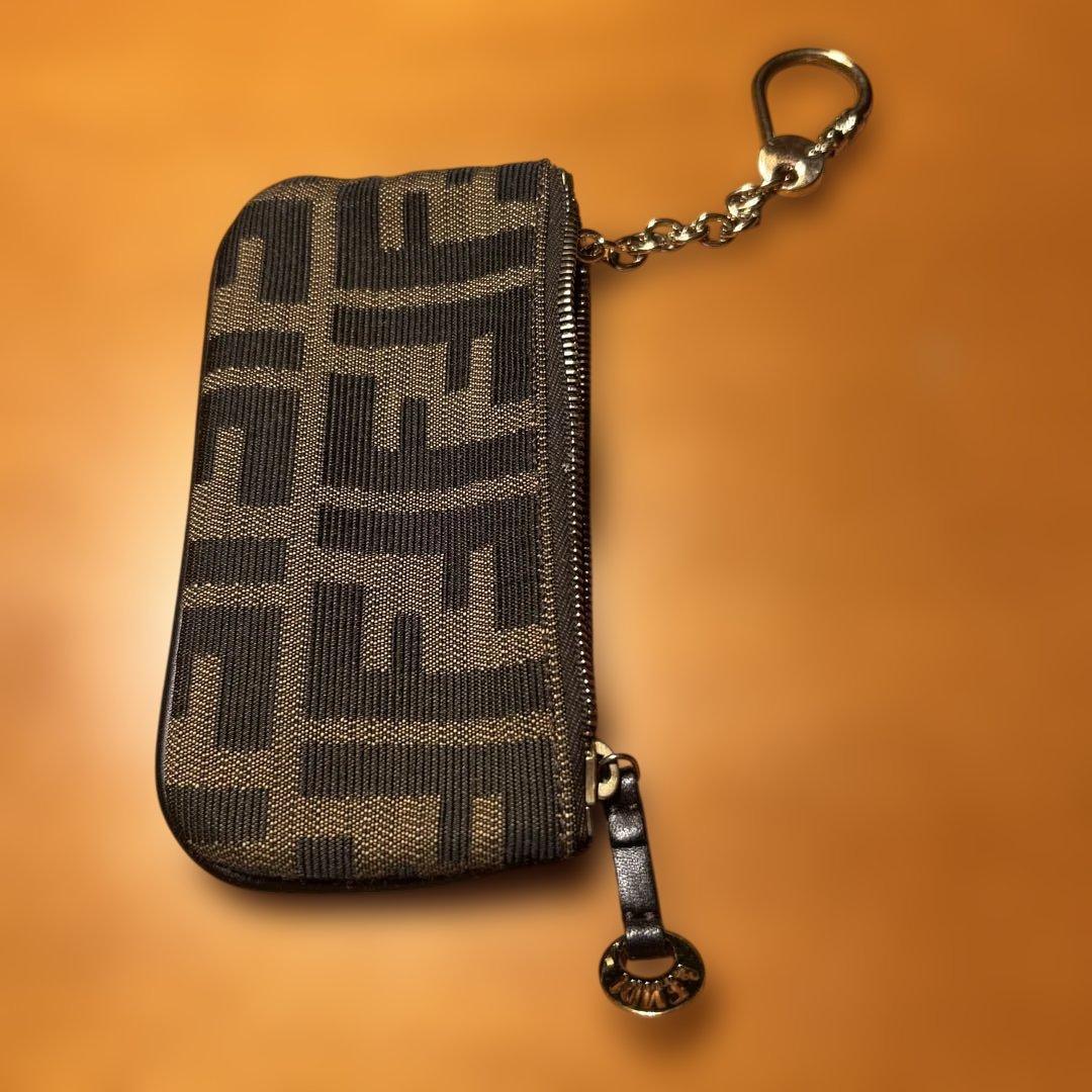 フェンディ　FENDI ズッカ　キーケース