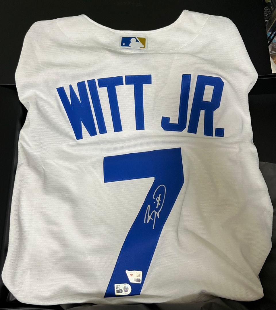 ボビー・ウィット・ジュニア 直筆サイン入り ナイキ製 レプリカユニフォーム