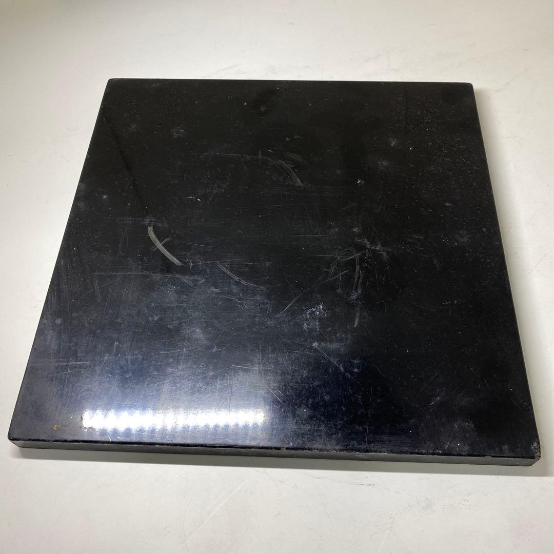 【茶道具】　金森紹栄作　唐銅眉風炉　(共箱)